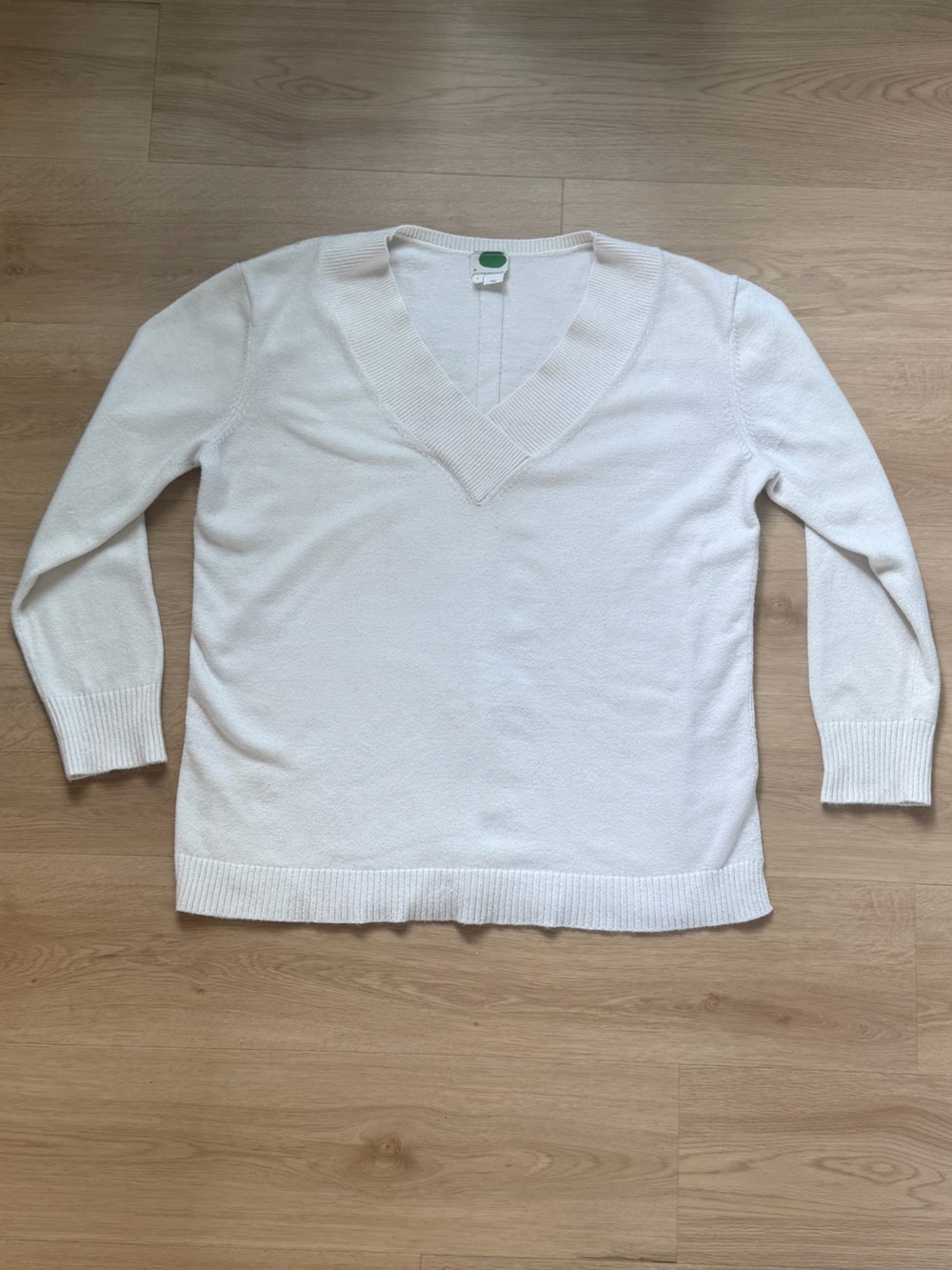 Anthropologie Cream V-Neck Knit Sweater